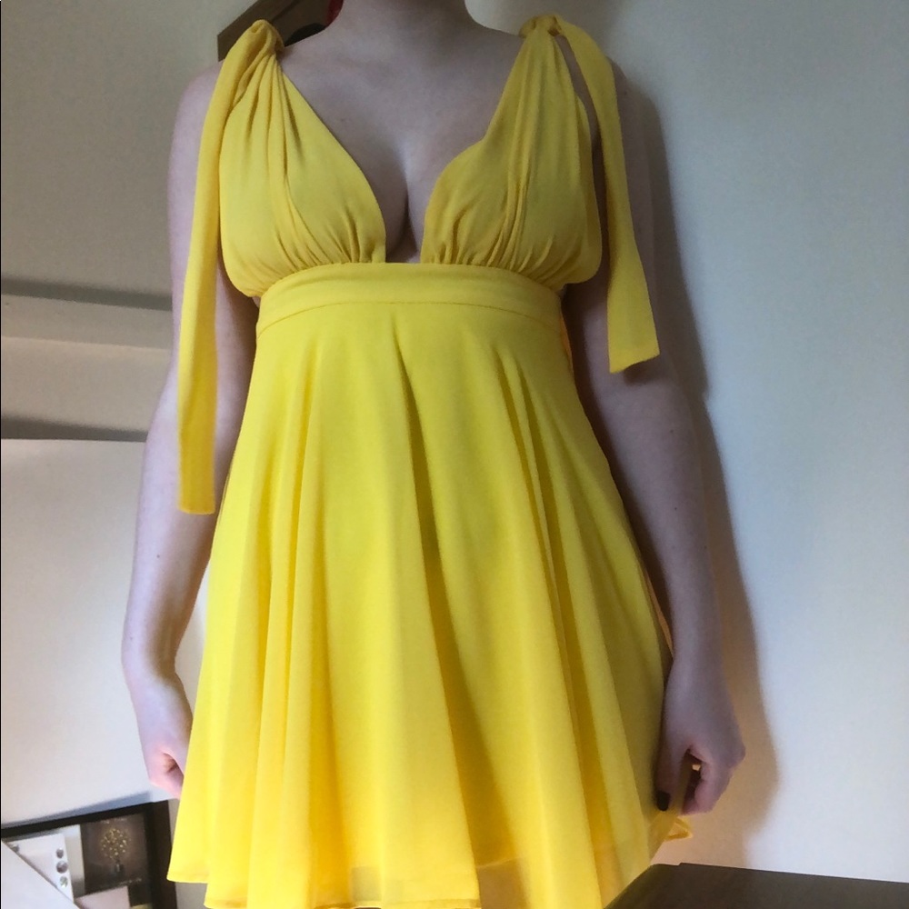 Yellow dress
